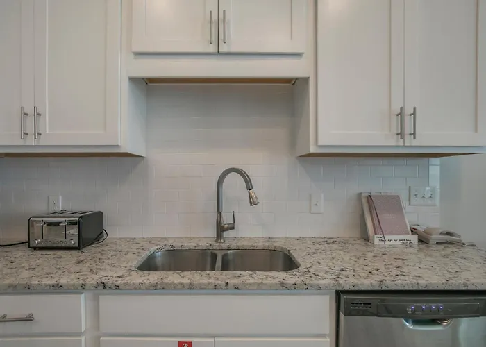 Sea Glass 403 By Collection Apartment