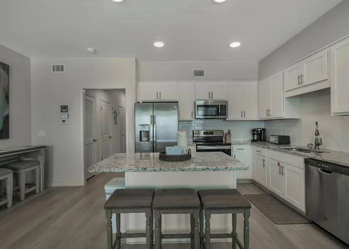 Apartment Sea Glass 403 By Collection